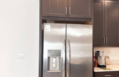 South Mountain House | Cozy, spacious and modern 4-bedroom new built house