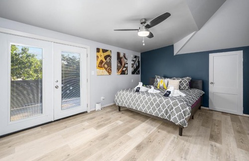 Neartown Apartment | Cozy & Spacious Montrose Retreat with 3BR Near Houston Attractions