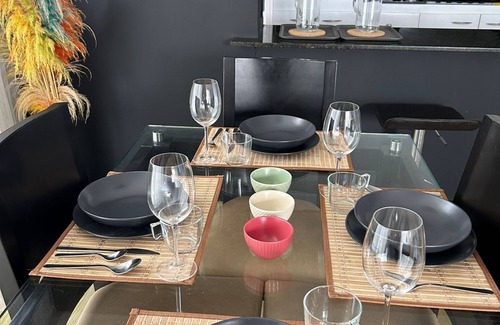 Lalinde Condo | Cozy Stay in El Poblado Work & Explore!