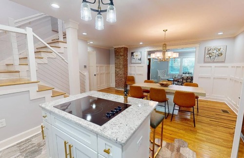 Thompson's Station Cottage | Cozy Stone Cottage Nestled Between Springhill and Franklin TN