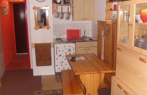 Le Pleynet Apartment | Cozy studio 300m from slopes with equipped kitchenette