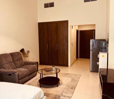 Al Qusais Apartment | Cozy Studio