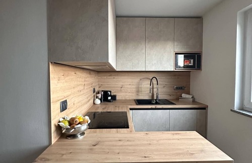 Veruda Apartment | Cozy Studio Apartment - 1bedroom apartment with WiFi, AC in charming Pula
