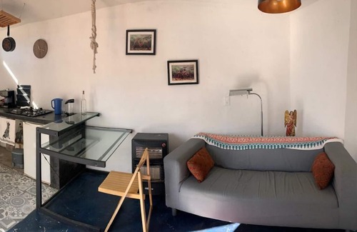 Ensenada Apartment | Cozy studio for one person or couple. Located 10 minutes from the tourist area.