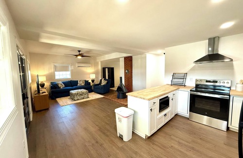 Morganton Apartment | Cozy studio in beautiful Morganton with AC, WiFi and outdoor space