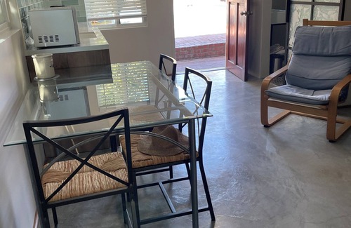 Grandview Apartment | Cozy Studio in Beautiful Glendale with Fruit Trees & Pool!