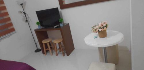Ermita Apartment | Cozy Studio in Front of US Embassy, Ermita, Manila