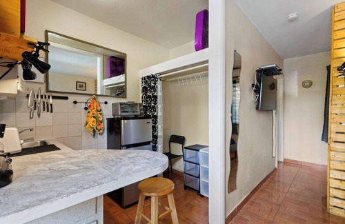 Downtown Hollywood Apartment | Cozy Studio in Hollywood, FL - Pet Friendly & Parking