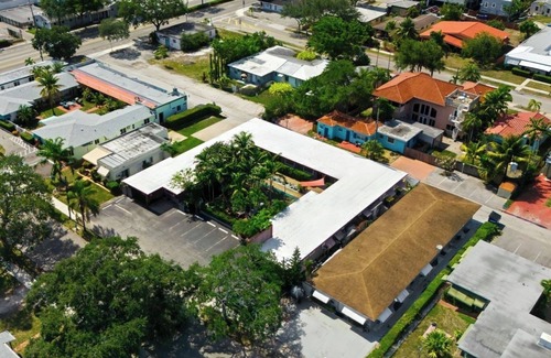 Downtown Hollywood Apartment | Cozy Studio in Hollywood, FL - Pet Friendly & Parking