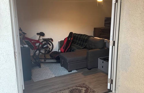 Victorville Apartment | Cozy studio in peaceful Apple Valley with AC, WiFi