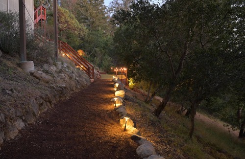 Fetters Hot Springs-Agua Caliente Apartment | Cozy studio in Sonoma with a private entrance, stunning views and a private spa!