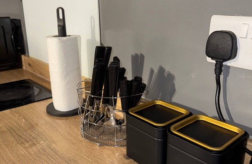 Sheffield City Centre Apartment | Cozy Studio In The City Centre by Luxesuites