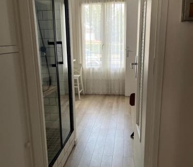 Meudon Apartment | Cozy studio near Paris