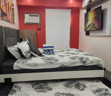 San Dionisio Apartment | Cozy Studio Unit near Manila Airport With Swimming Pool, Full Kitchen 7A