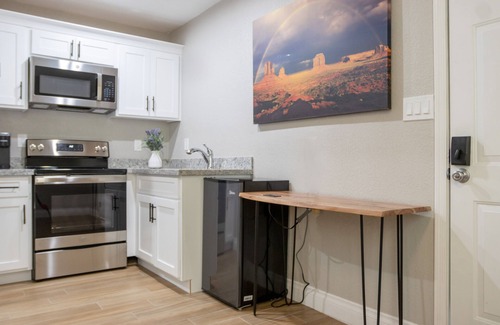 Garfield Apartment | COZY STUDIO