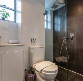 Birchgrove Apartment | Cozy Studio walk to Park & Water