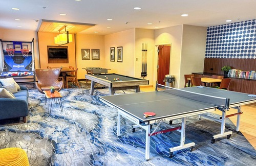 Newtonville Apartment | Cozy studio with AC and WiFi in beautiful Albany close to University & Hospital