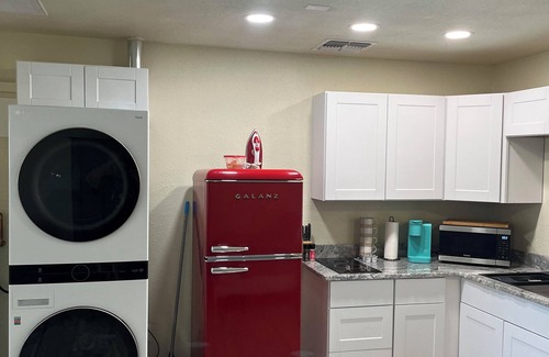 Golden Valley Apartment | Cozy studio with AC and WiFi in delightful Golden Valley