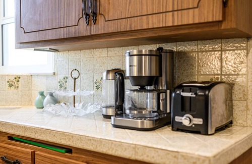 El Monte Apartment | Cozy Stylish Home Spacious Fully Equipped Stay