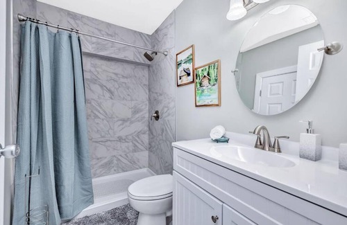 Mason House | Cozy*Stylish*updated Ranch home Near kings island