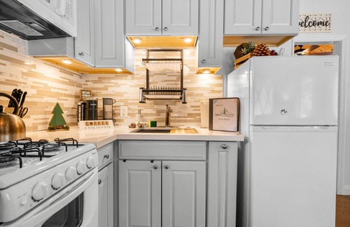 Sugarloaf Cabin | Cozy SugarPine Cabin with Game Room!