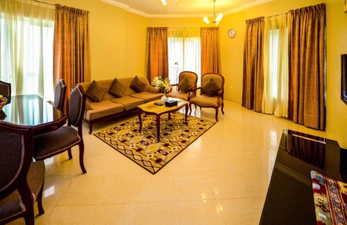 Al Khan Apartment | Cozy Suite Close To Aquarium And Al Khan Lagoon