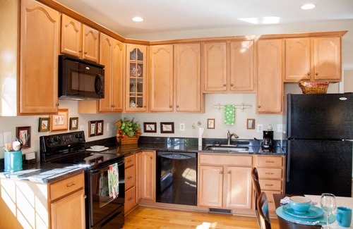 Charlottesville House | Cozy Suite on Historic Property - Explore Nearby Vineyards and Wineries
