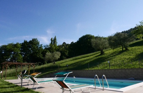 Pesaro Apartment | Cozy Suite with kitchen and pool in the countryside 5 km away from the beaches