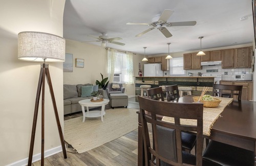 Villas House | Cozy Summer Getaway - up to 8 guests
