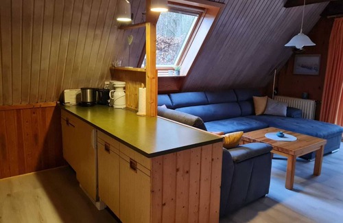 Bad Arolsen House | Cozy tent roof house for up to 6 people, free WLAN, pet-friendly