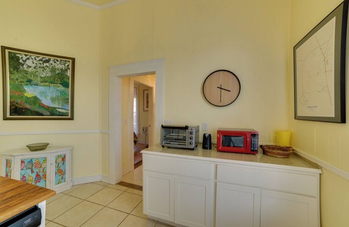 Thomasville Cottage | Cozy Thomasville Cottage - Walk to Downtown!