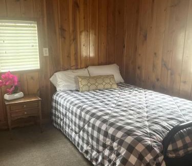 Rapid City House | Cozy Tiny Cabin 8 in Rapid City, SD