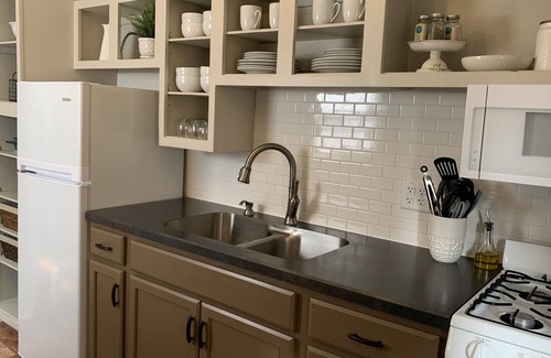 Reading House | Cozy Townhome In The Heart Of Reading City