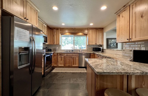 Plumas Eureka Estates House | Cozy Townhome on Plumas Pines