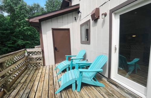 Goldsboro House | Cozy Townhome w/3 BR,Quiet & Family Friendly