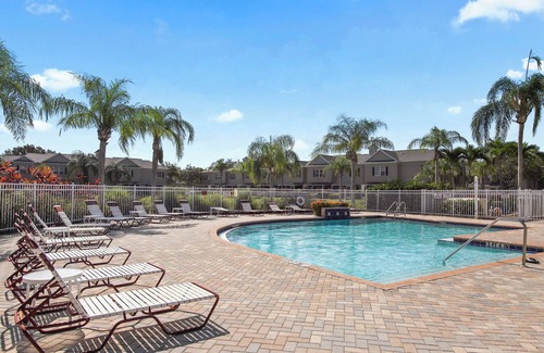Braden River House | Cozy townhouse- Location, location, location!!!