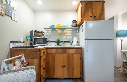 Fremont Apartment | Cozy Two-Bedroom Basement Unit in the Heart of Fremont, Seattle