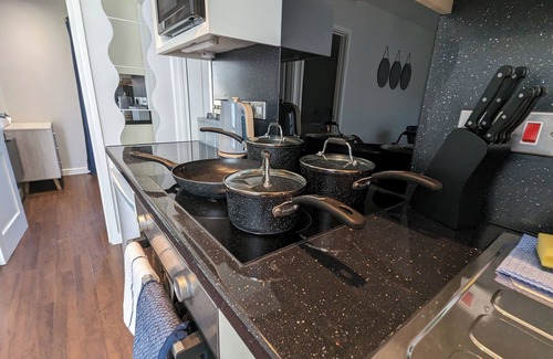 Sidmouth Ski Chalet | Cozy Two Bedroom Chalet in Sidmouth