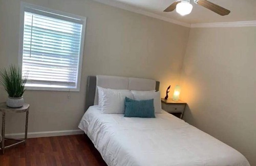 Monrovia House | Cozy, two bedroom convenient location house