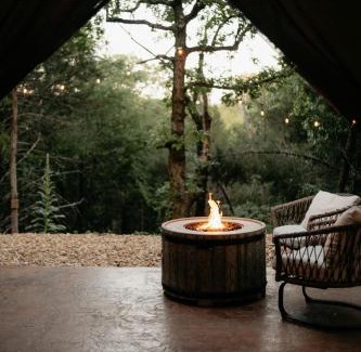 Branson Other | Cozy Unique Glamping on 53 acres - Bedrock Site