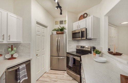 The Joshua Tree Condo | Cozy Updated Condo located in the Heart of Scottsdale/Paradise Valley