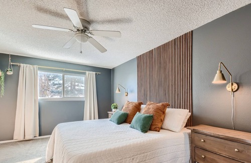 Morrison House | Cozy & Updated Home by Red Rocks