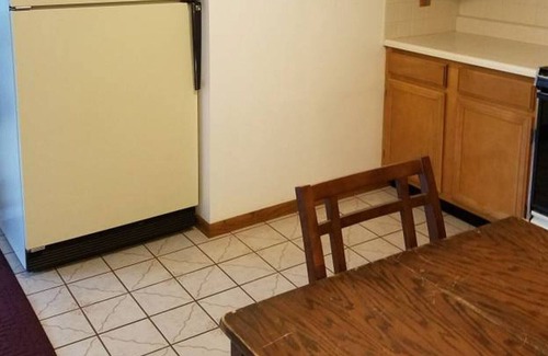 Fond du Lac Apartment | Cozy Upper on Lake Winnebago