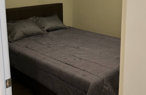 Alamedan Valley House | Cozy Casita/ guesthouse in Albuquerques North Valley.