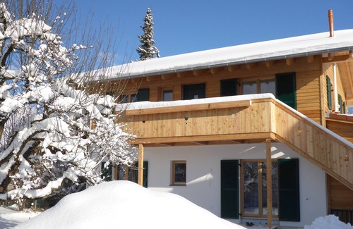 Kiefersfelden Apartment | Cozy vacation apartment in modern alpine style.