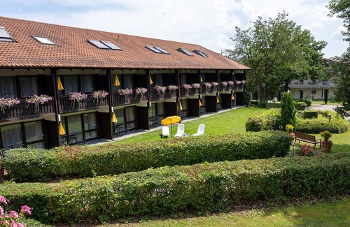 Bad Birnbach Apartment | Cozy vacation apartment for two people with balcony