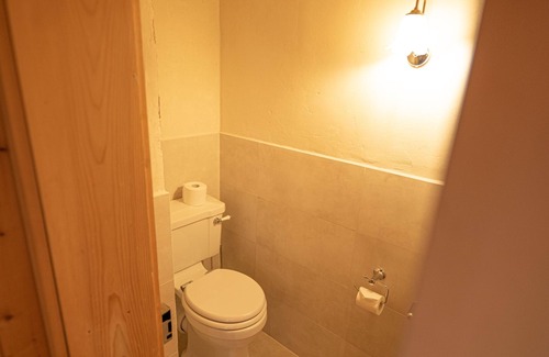 Schoenried Apartment | Cozy vacation apartment with 1 bedroom in the Hotel Alpenrose