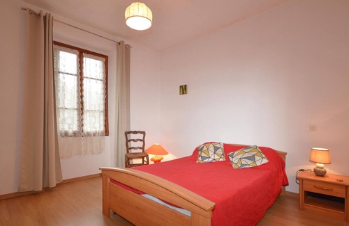 Ocana Apartment | Cozy vacation apartment with mountain views on the beautiful island, Corsica.