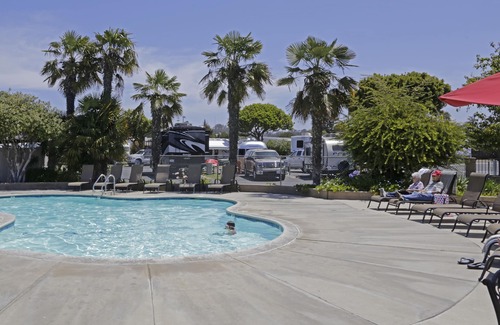 Oceano Cottage | Cozy Vacation Cottage 400 at Pismo Sands RV Resort