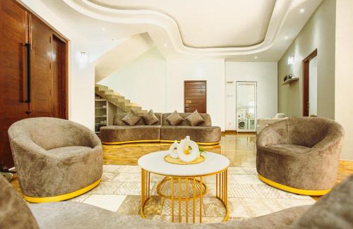 Anuradhapura Bed & Breakfast | Cozy Vacation Home